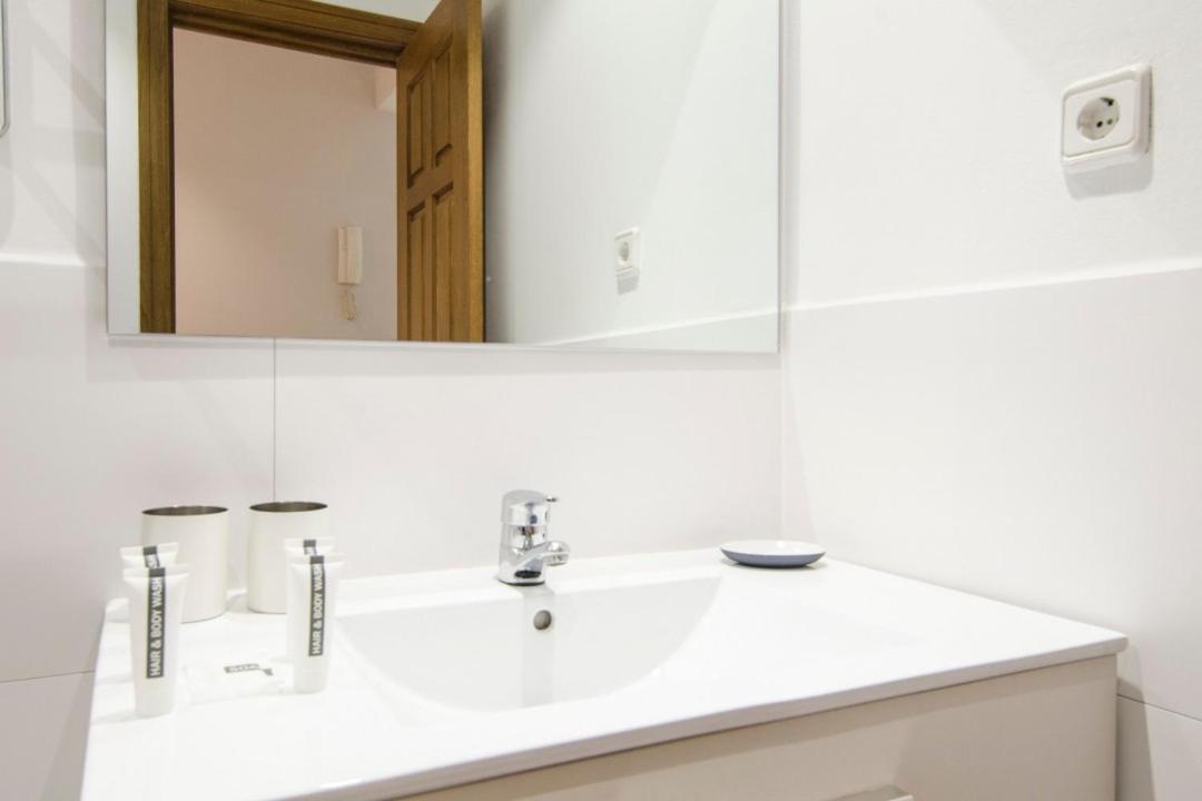 Appartamento Personalized And Modern- 2 Bd 1Bth- Opera Madrid Esterno foto
